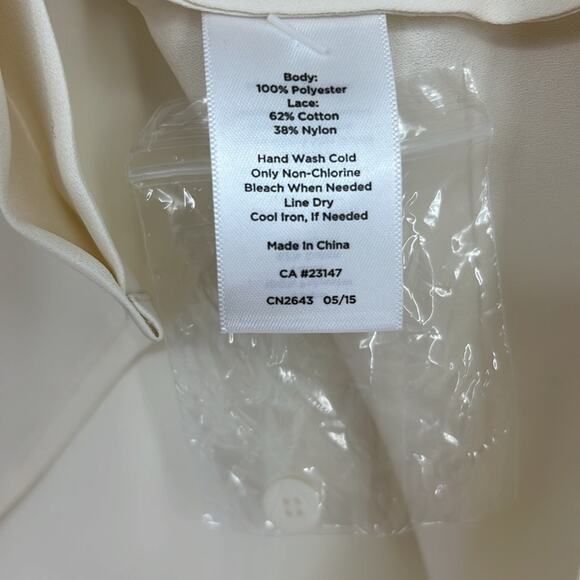 Talbots Ivory Long Sleeve Blouse women’s Large NEW - Picture 7 of 7
